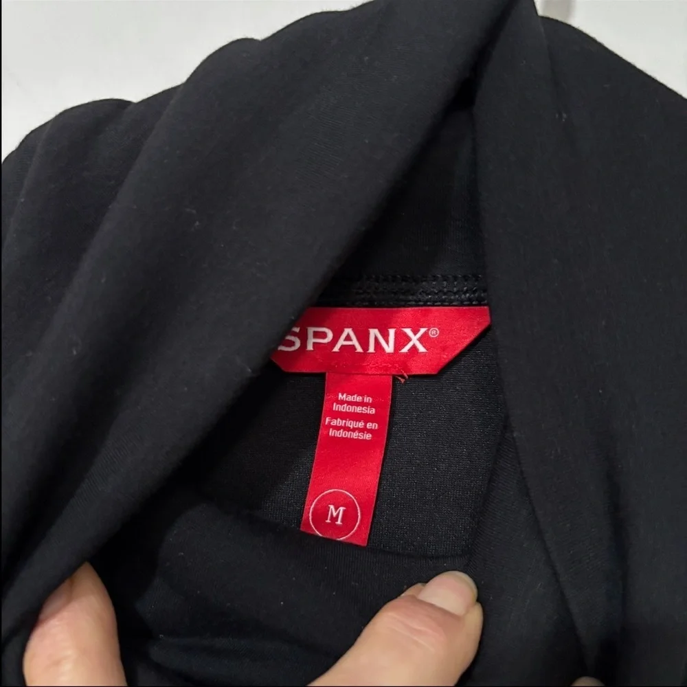 SPANX AirEssentials Turtleneck Long Sleeve Dress in Black Size M